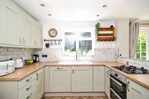 Photo 8- click for photo gallery